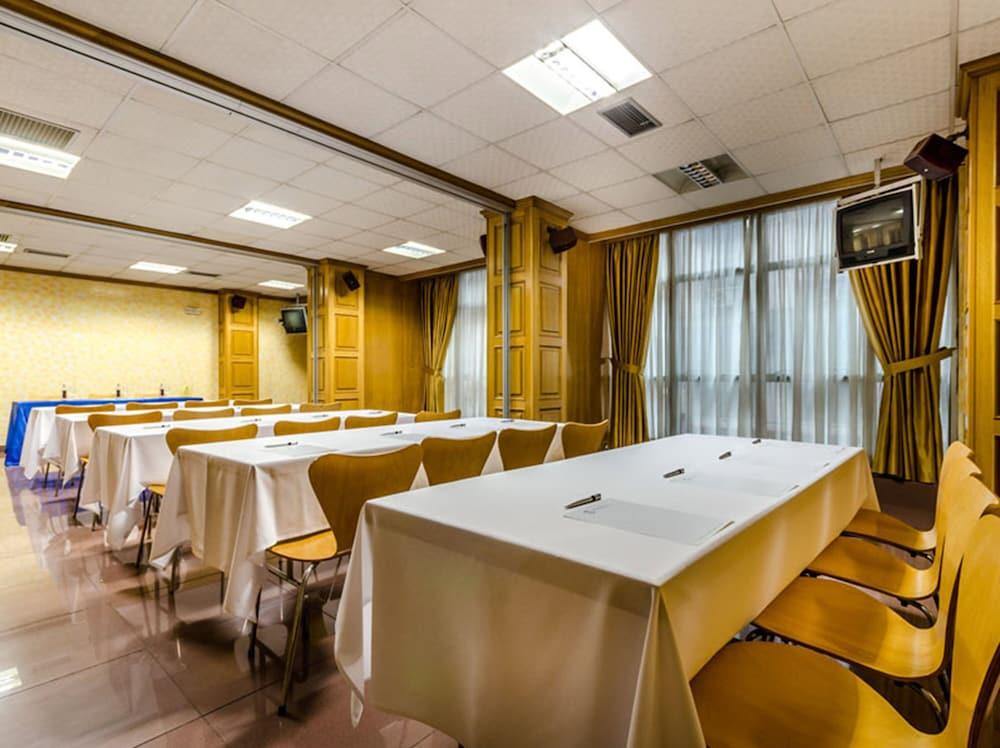 Hotel Princess Оуренсе Екстериор снимка