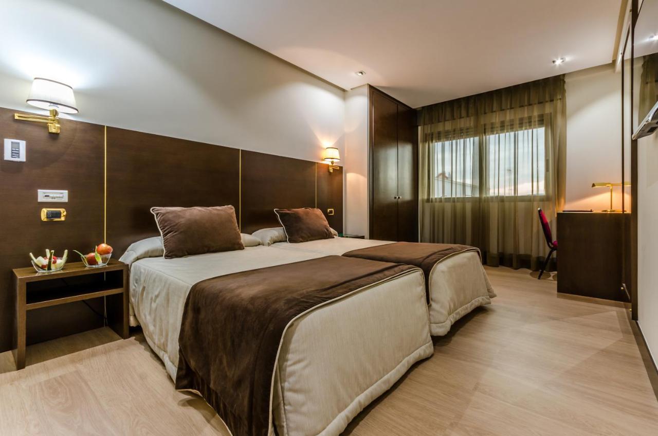 Hotel Princess Оуренсе Екстериор снимка
