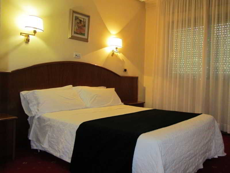Hotel Princess Оуренсе Екстериор снимка